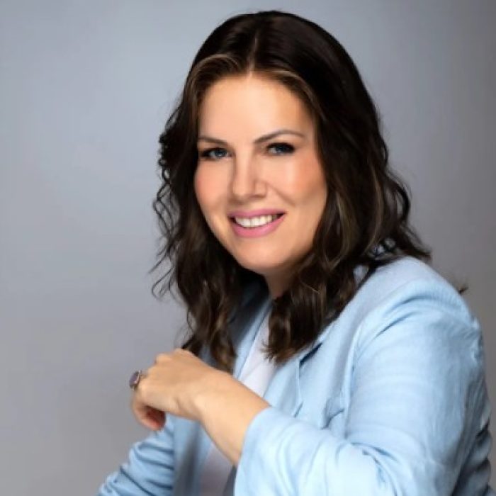 מירי שניאורסון מירי שניאורסון